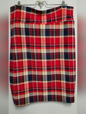 Lularoe Plaid Pencil Skirt in Red and Navy